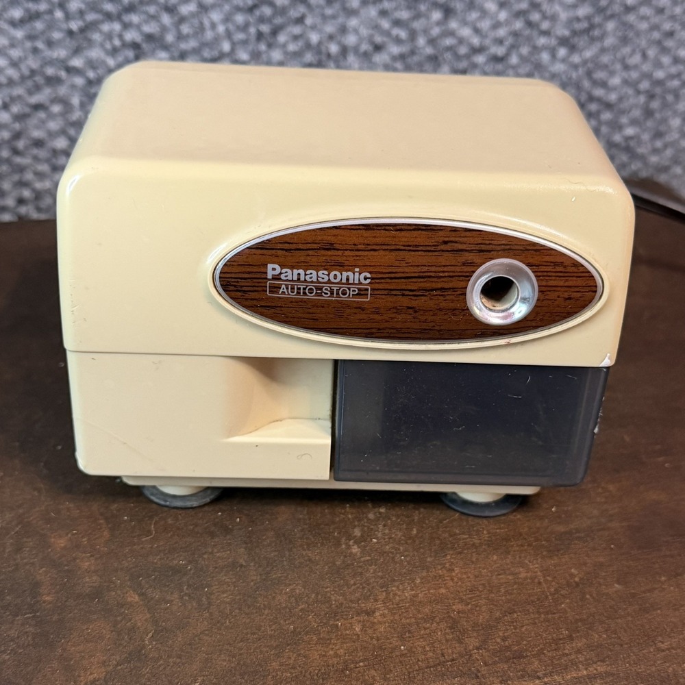Vintage Panasonic Auto Stop Pencil Sharpener Model KP-310 Beige (Tested Works)